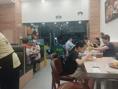 -佰搭果·广式茶餐厅(西华路店)