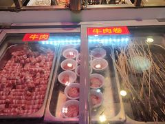 -尚品海鲜肥牛自助火锅(湖明店)
