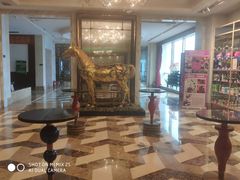 -乐界KTV(虹桥中心店)
