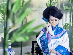 -九月鹰飞汉服摄影工作室