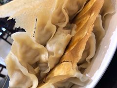 大肉韭黄锅贴-邢家锅贴老店·非遗·开封菜(金明广场店)