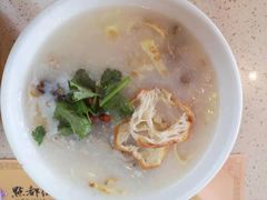 招牌艇仔粥-点都德(汇盈广场店)