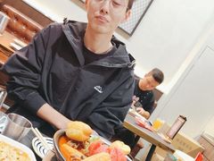 -许哥东北烧烤·铁丳烤串·宫后夹肉(繁花中心店)