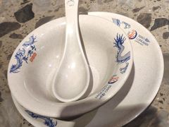 -小龙坎火锅(香港中路店)