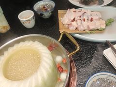 -得意咚瓜·顺德鱼生·冬瓜火锅(深圳首店)