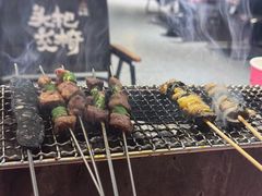 -生火火·地摊小炉子烧烤自助.鲜切牛羊肉(龙湖北城天街店)