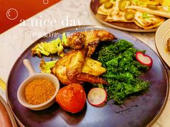 -théATRE茶聚场·餐厅(环球金融中心店)