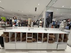 -优衣库(天津中北永旺店)