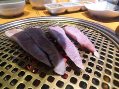 -唯成•韩国炭火烤肉 유성고기