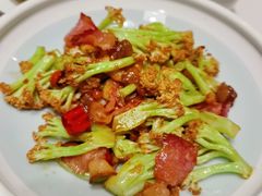 干煸有机花菜-港丽餐厅(龙之梦长宁店)