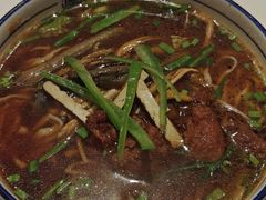 -镇南锅盖面馆(解放路店)