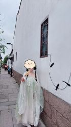 -一揽芳华汉服旗袍体验馆(拙政园店)