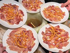 -得意咚瓜·顺德鱼生·冬瓜火锅(深圳首店)