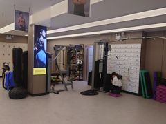 -琪航健身工作室(杨高南路地铁站店)