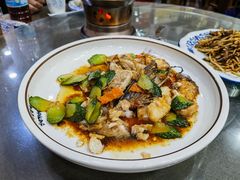 生炒鱼头-广迎居老正兴菜馆