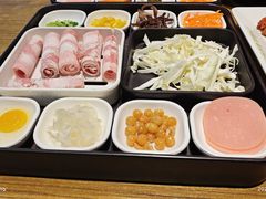 -阿香米线(闸北大润发店)