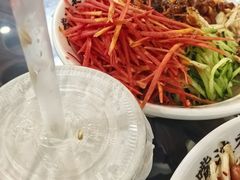 -牛一嘴·兰州牛肉面·大盘鸡(财富中心店)