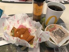 -麦当劳(外高桥DT店)