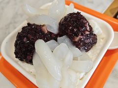 海底椰白雪黑糯米-满记甜品(湖滨店)