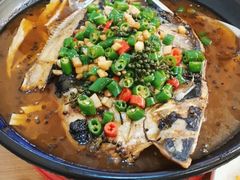 -令狐冲烤鱼·烧菜馆(达明店)