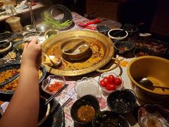 -哥老官重庆美蛙鱼头(虹口龙之梦店)