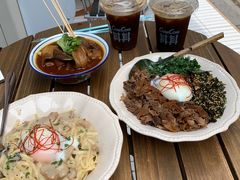 -CowCow其其·牛杂咖啡公司(六运店)