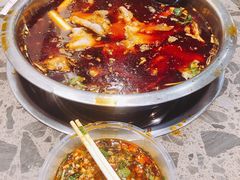 全红味锅底-肖肖酸萝卜鱼火锅(总店)