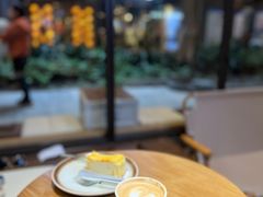 -Dough&Joe团憩(瑞虹天地月亮湾店)