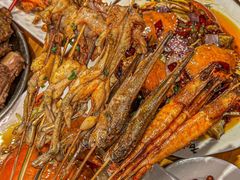 -李双猪·小龙虾·烧烤·羊肉煲(乐山店)