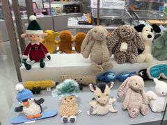 -微缤礼物(青岛海信广场店)