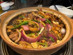 -胡须佬鸡煲四季火锅店(石厦西村直营店)