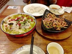 -东北人家铁锅炖(鞍山路店)