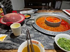 -晓宇重庆火锅(大唐不夜城店)