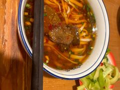 -矮子粉店1985·长沙米粉(湘春路店)