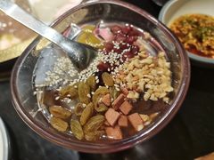 -井格重庆火锅(西直门凯德Mall店)