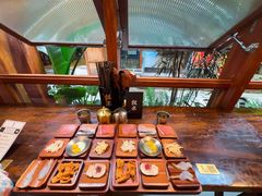 -银米·云南传统过桥米线(双廊黑金冠店)