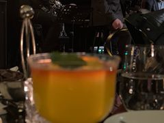 -LONG BAR 廊吧(外滩华尔道夫酒店)