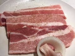 满心尝五花肉-本家韩国烤肉(青岛万象城店)