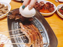 -阿里家·新疆烤肉酒場 by MIG