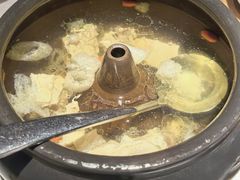 原味蒸馏汽锅鸡-云腾食府·云南菜