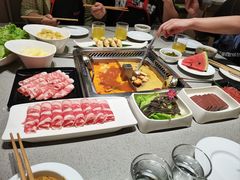 -海底捞火锅(宝龙广场夜宵主题店)