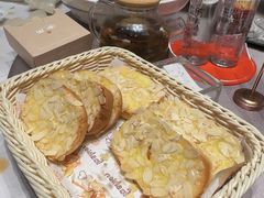 -泓历皇朝酒店(东亭店)