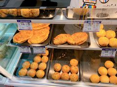 -白玉兰食品(中山公园龙之梦店)