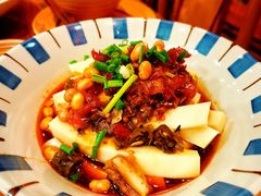 -亮欢寨酸汤鱼(沙冲路店)