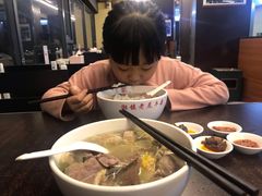-潮镇老尾牛杂(环城西路店)