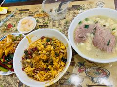 -老乌家特色小炒泡馍(大皮院店)