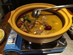 -龙巢盱眙龙虾·牛蛙·烧烤宵夜(八卦岭店)