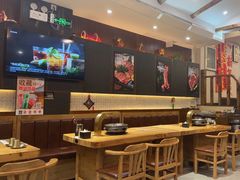 -青瓦餐厅·生鱼片·韩园烤肉(西塔店)