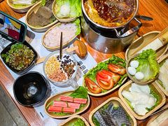 -独食火锅·半米屋台(直营总店)