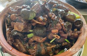 Bamboo Snail and Duck Stew